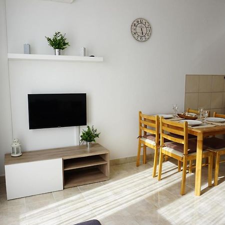 Apartment Jelena Fazana Ngoại thất bức ảnh