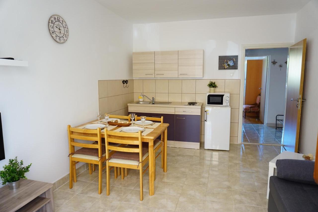 Apartment Jelena Fazana Ngoại thất bức ảnh